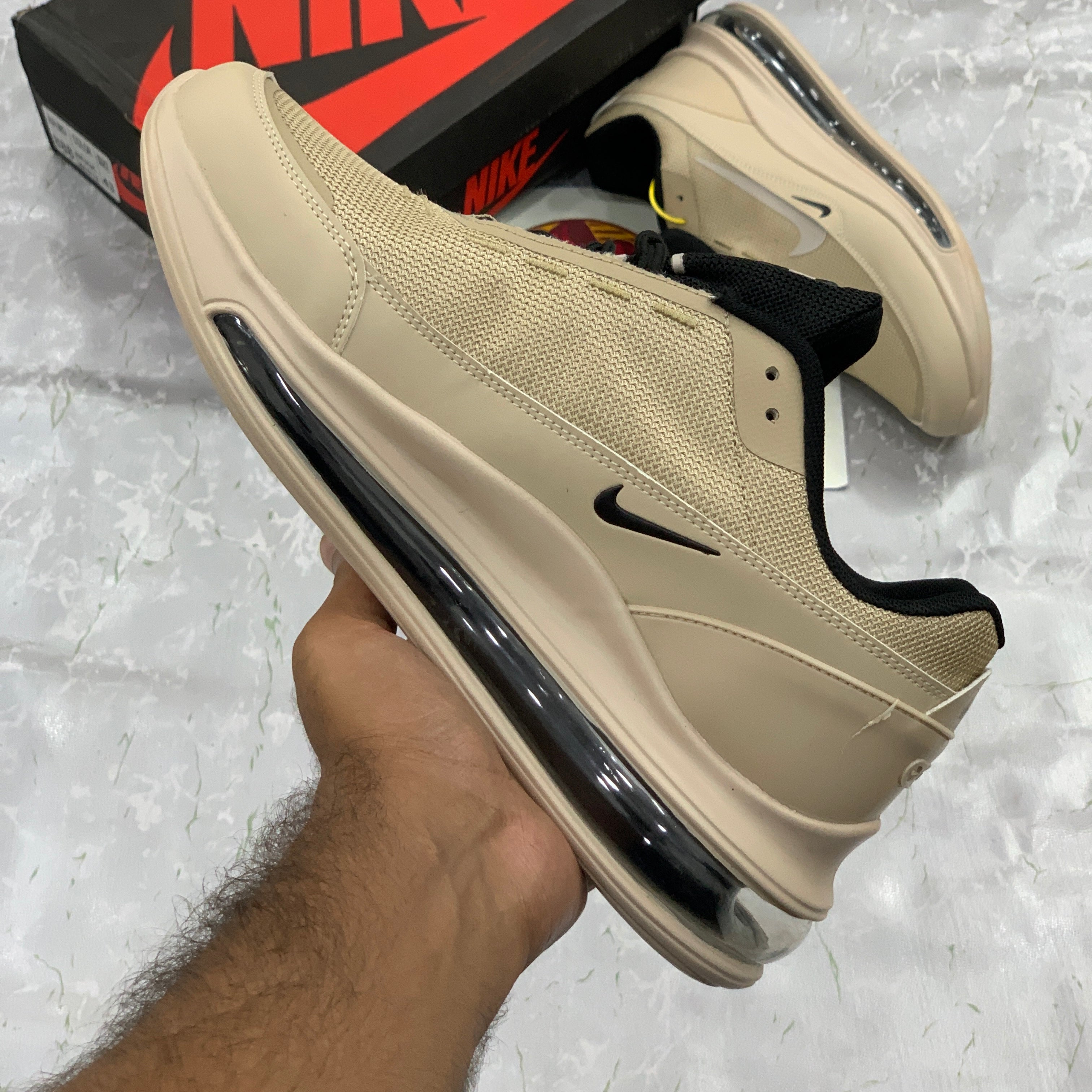 Air Max (Beige)