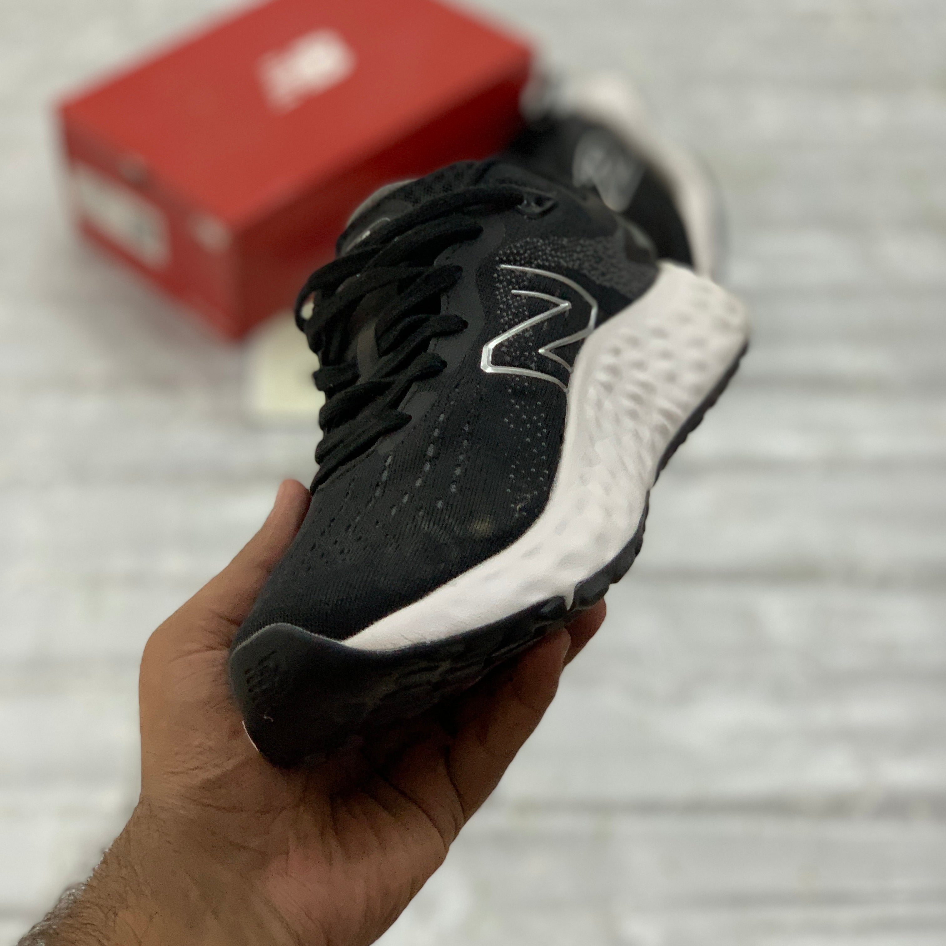NB Fresh Foam Evoz V2 (Black Silver)