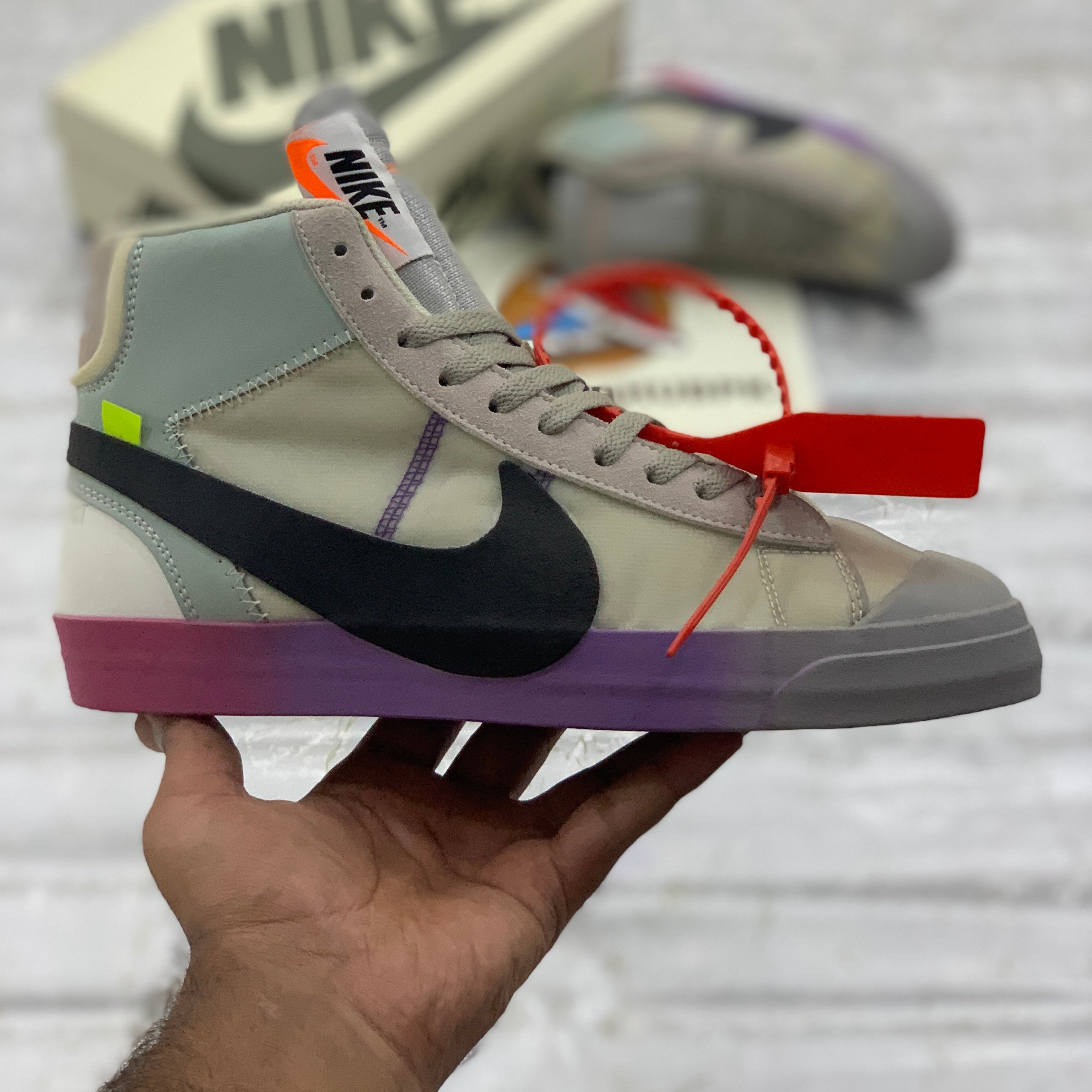 NK Blazzer X off-white Serena