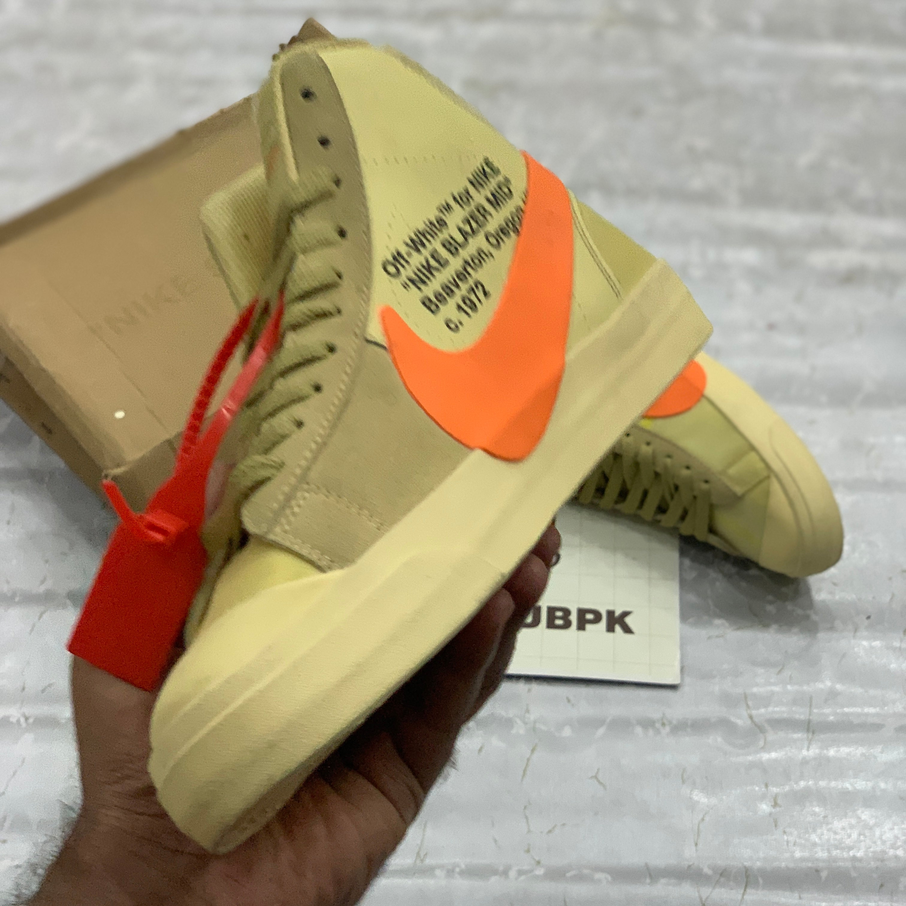 NK Blazzer X off-white All Hallow Eve