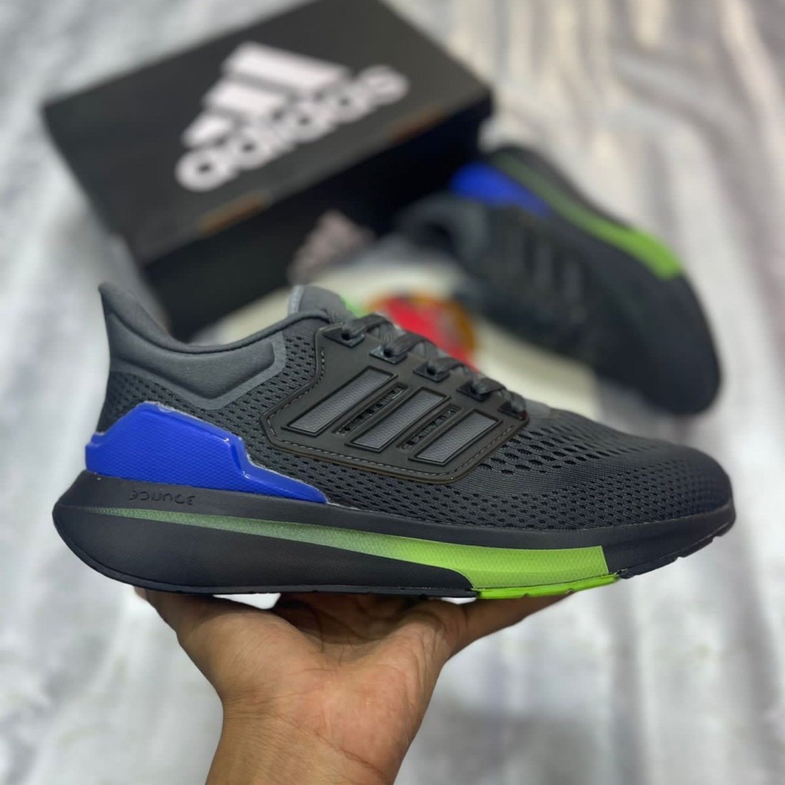 Adii Ulltrabouncce Running (Charcoal-Neon)
