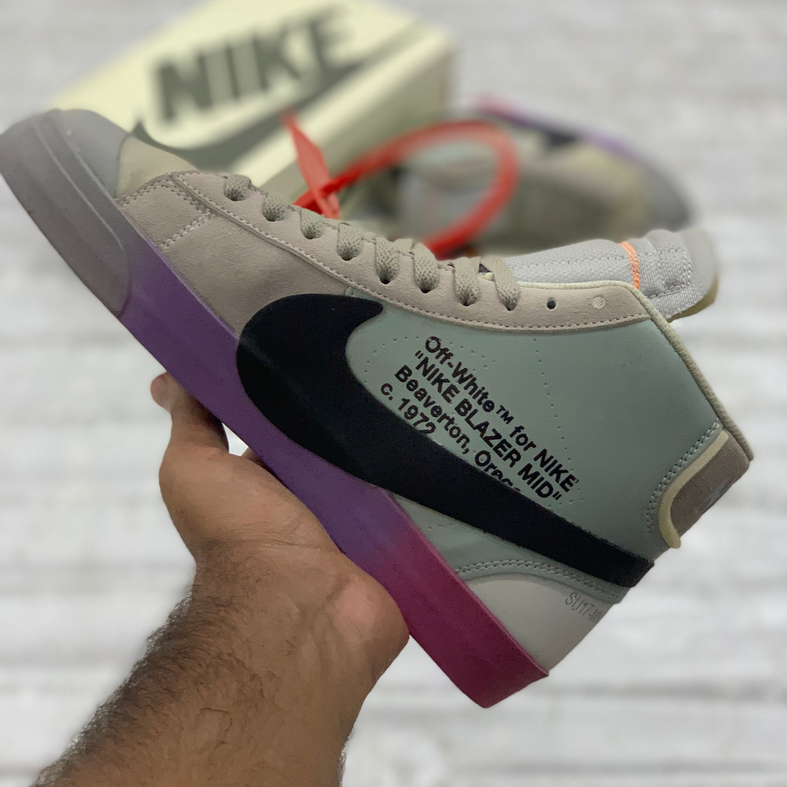 NK Blazzer X off-white Serena