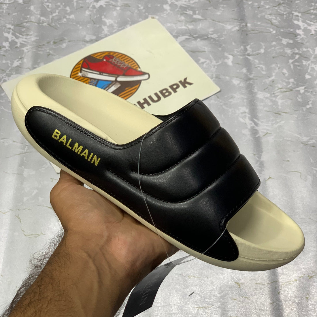 Blmnn B-it (Beige Black)