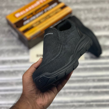 Skecherrs Relaxed Fitt with Air-Cooled "Black"