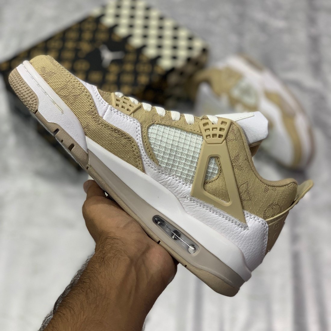 JD 4 Custom Lo-Vi (Natural)Premium Batch