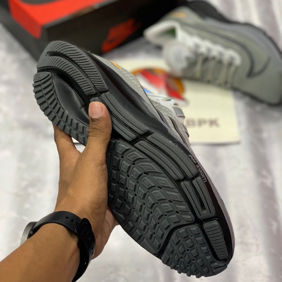NYK Zooom Peggassus 37 (Dark Grey)
