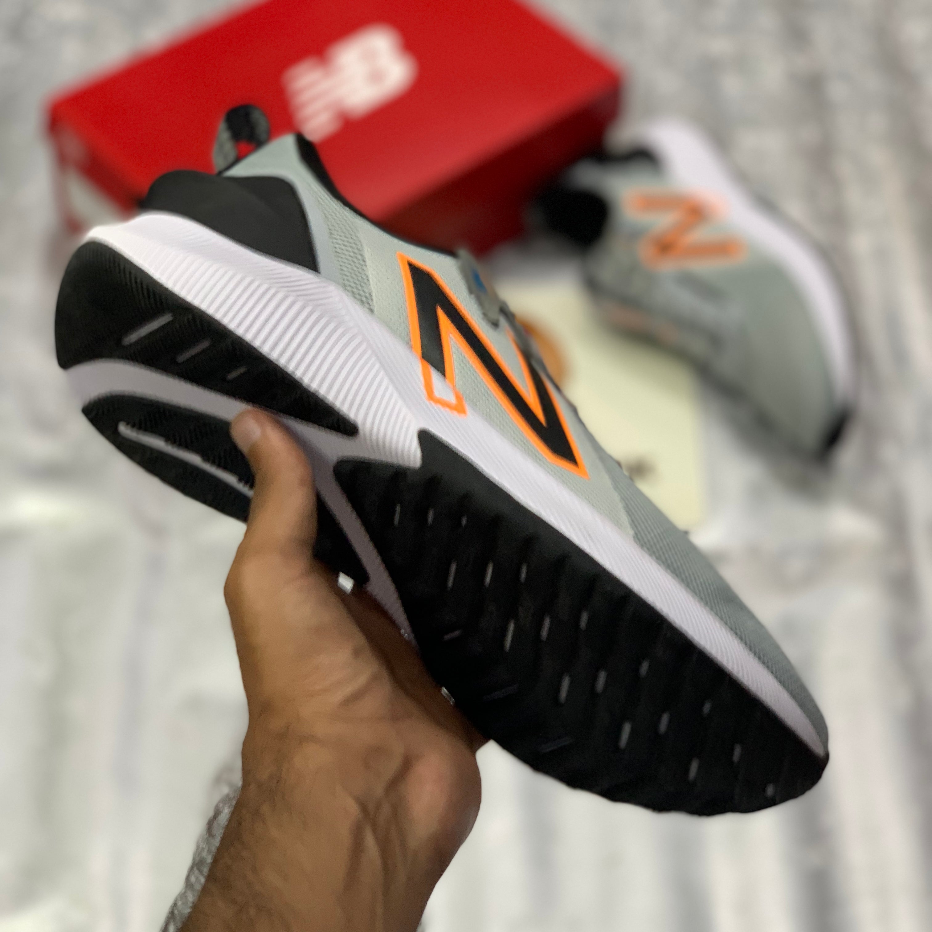 NB FuelCell Propel RMX v2 Smoky Black
