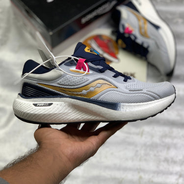 Sauconny Triiumph 21(Grey) Top Premium Batch