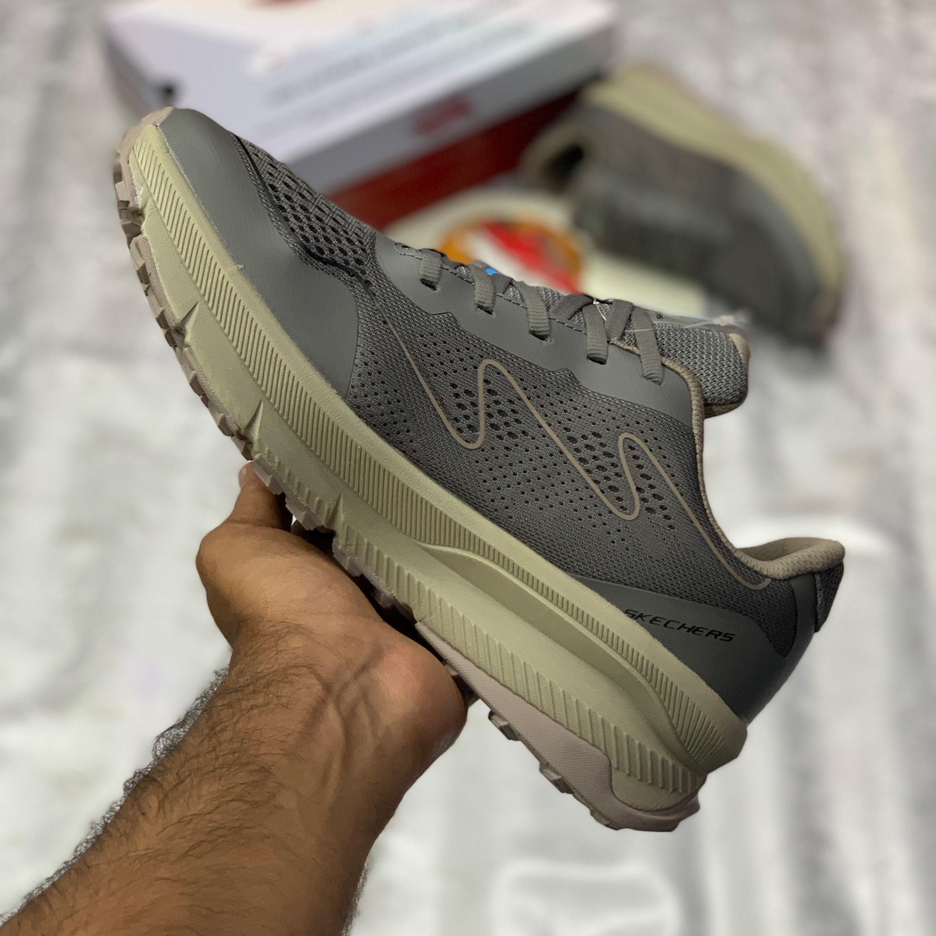 Skeccherrs Goo Wallk “Khakki"