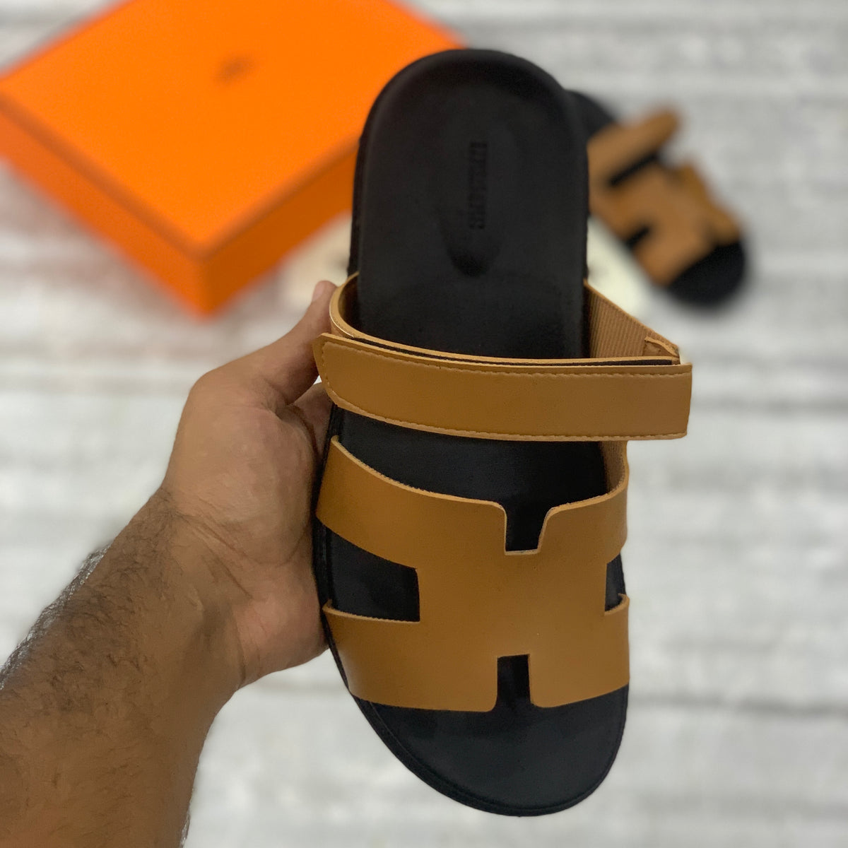 Hrms Chyprre Rust Brown