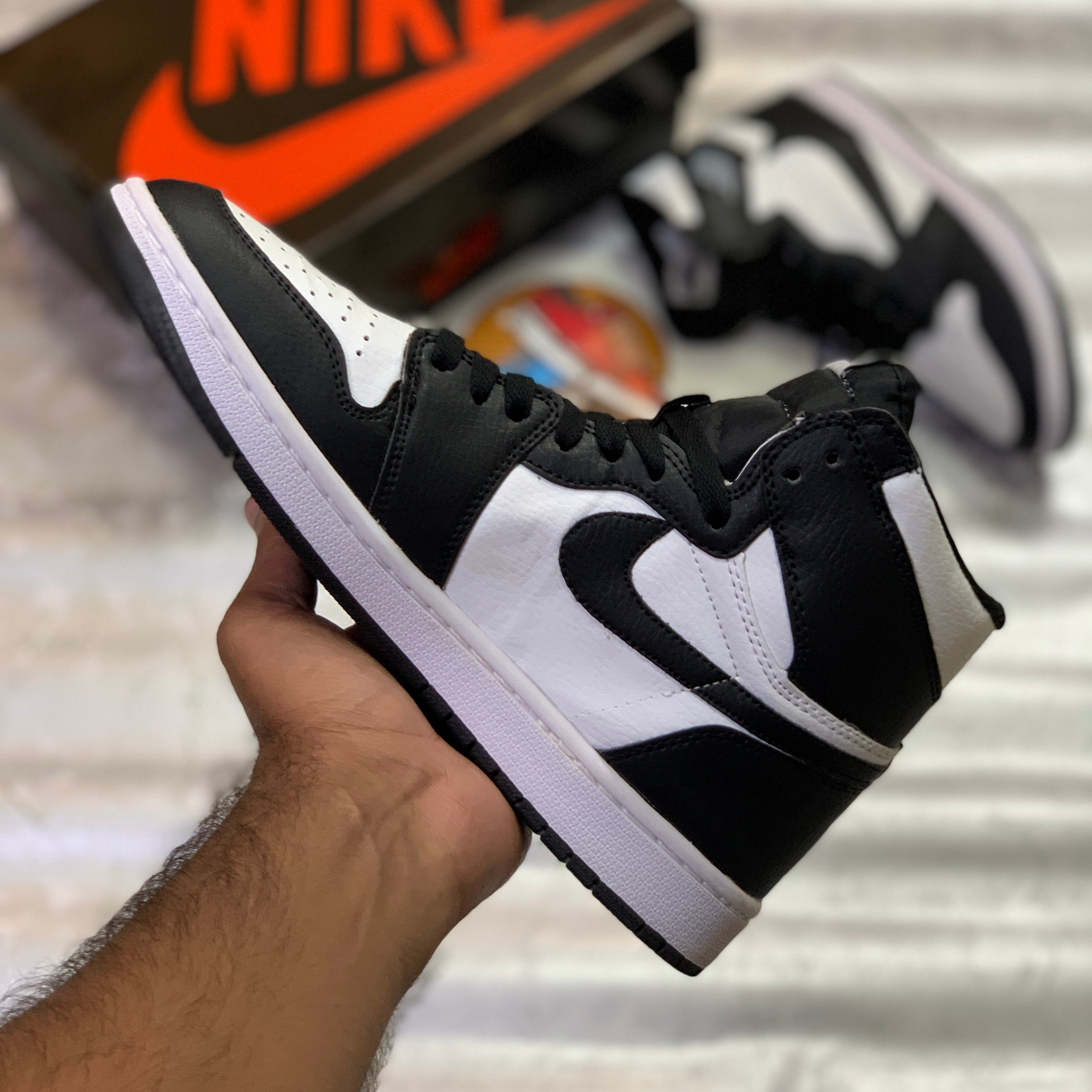 Aj-1s Hiightopps Reversed “Panda”