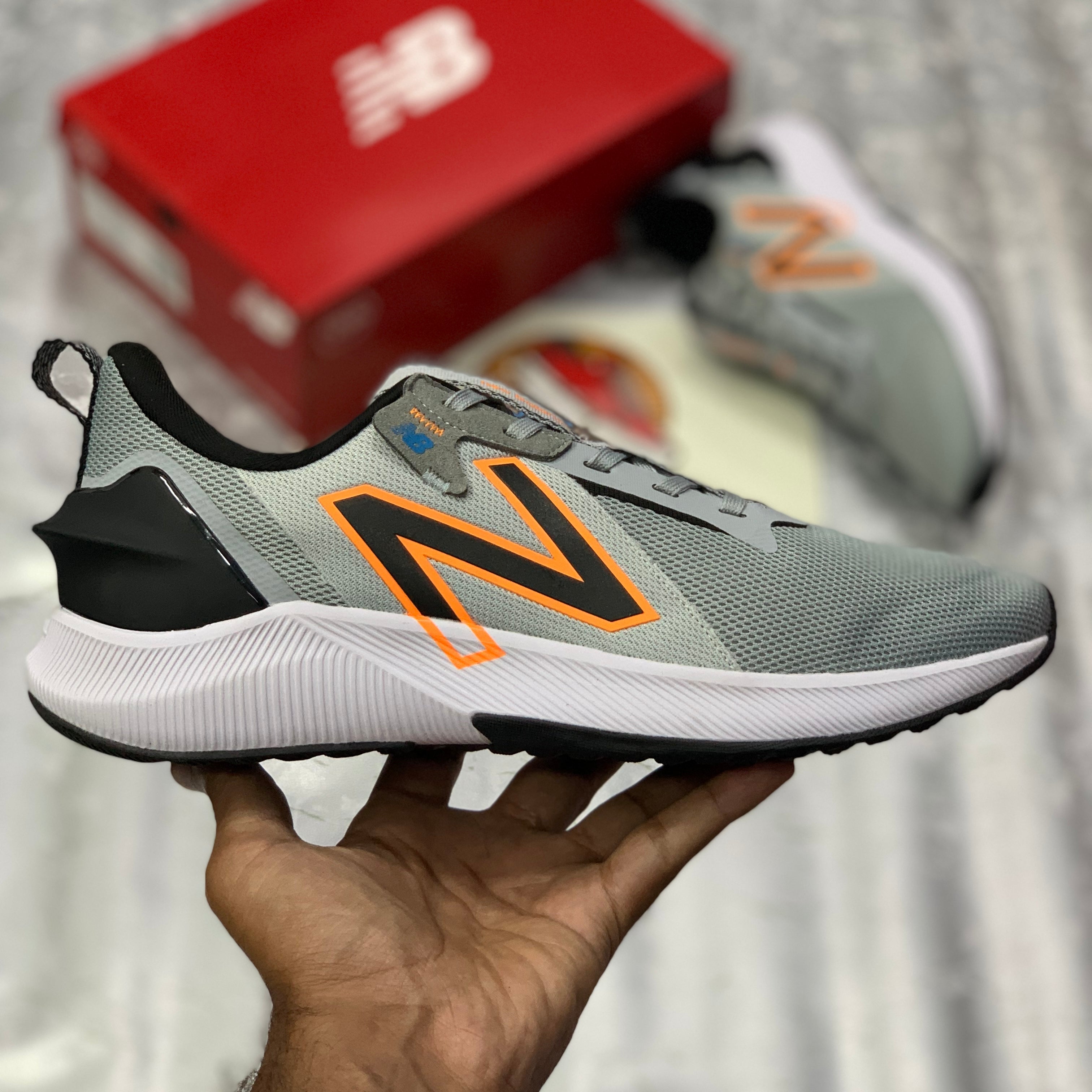 NB FuelCell Propel RMX v2 Smoky Black