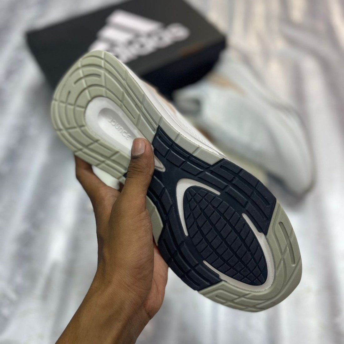 Adii Ulltrabouncce Running (White Stonee)