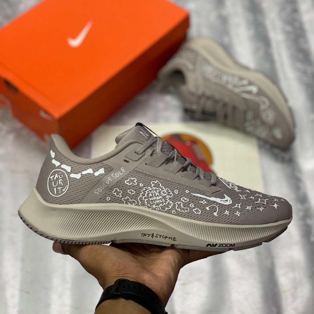 NYK Zooom Peggassus 38 (Natthaan Belll Grey Graffitii)