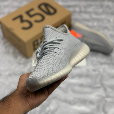 Yeeezzyy 350 v2 (Tail Lights) 1:1 UA batch