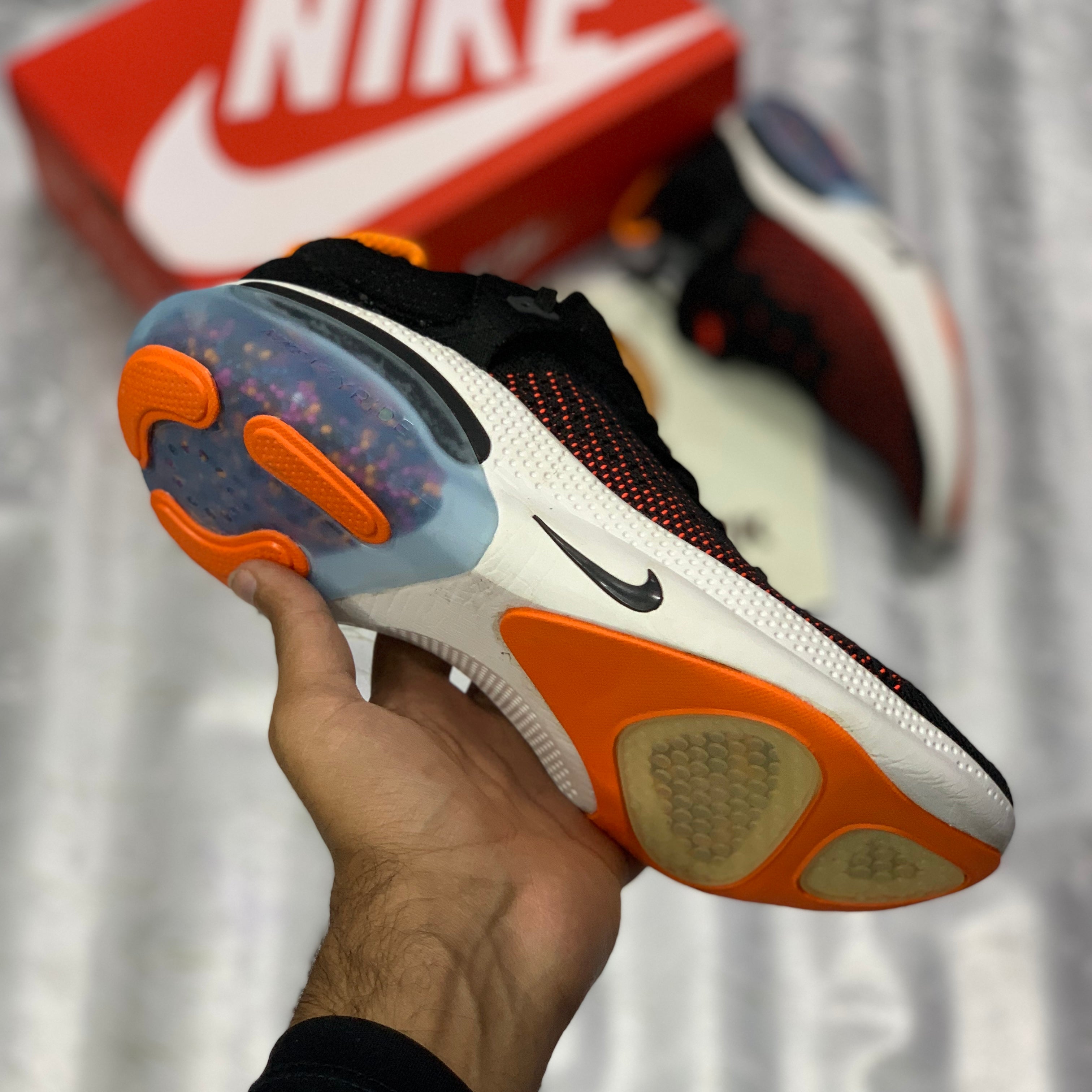 NK Joyriide Runn Flykniit “Black Orange”