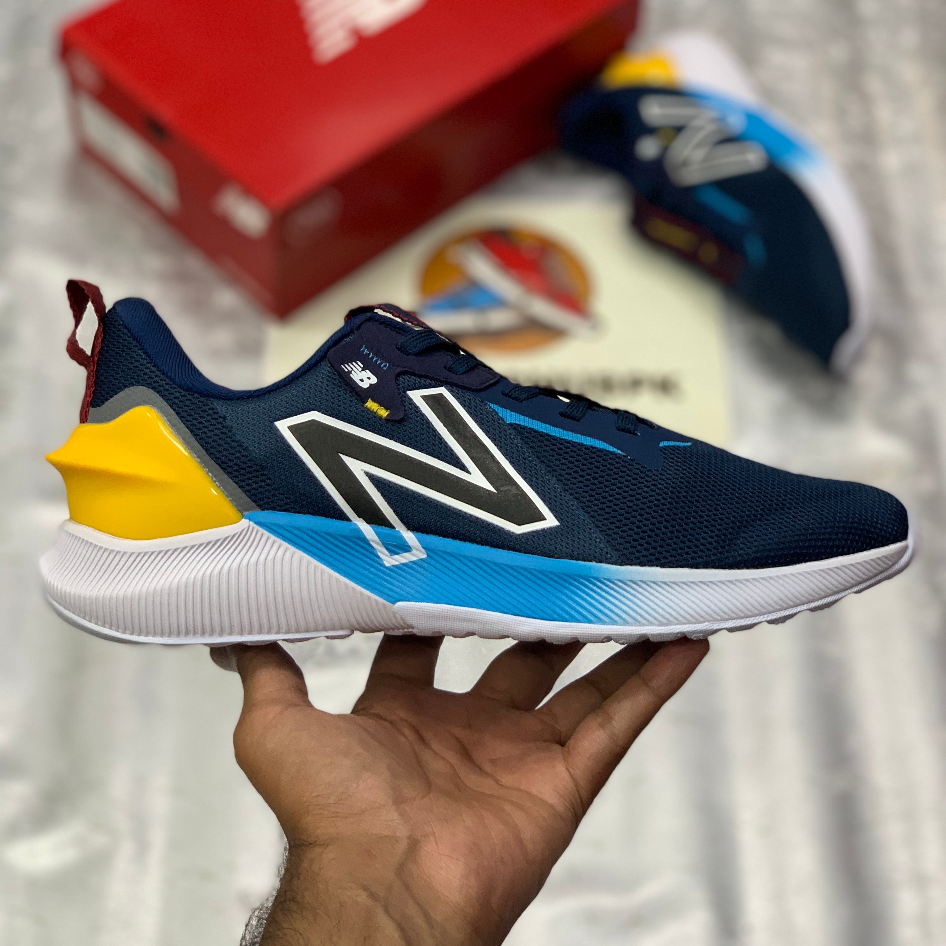 NB FuelCell Propel RMX v2 Navy Yellow
