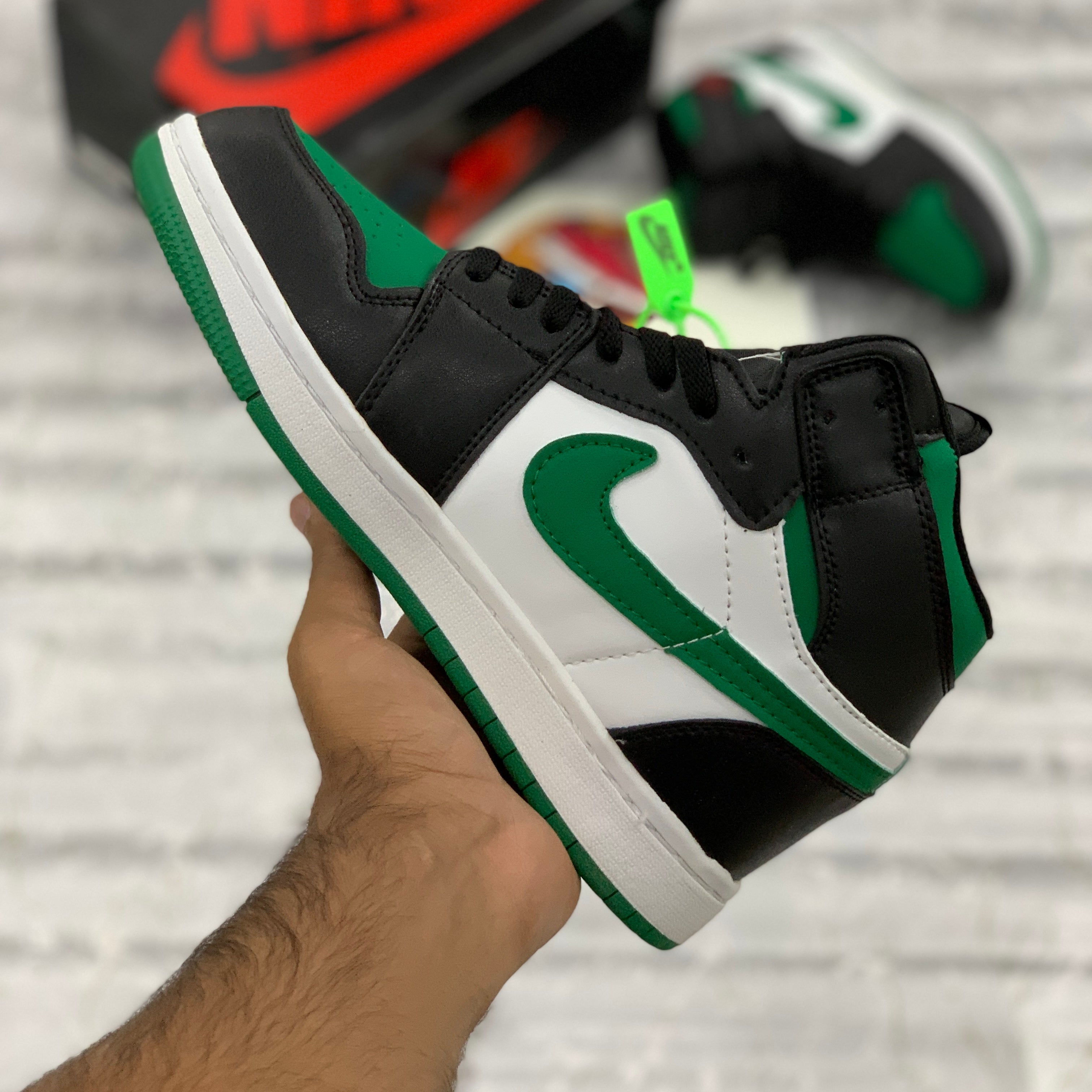AJ-1 High Pine Green