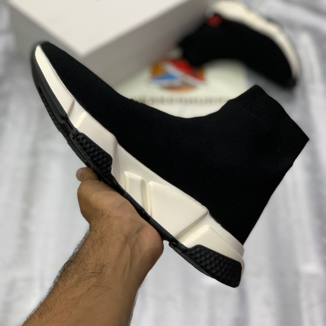Speeed Traiiners BB x Mrr Porrter (Black-White)