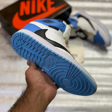 Aj-1s Hiightopps Reversed “Uni Blue”