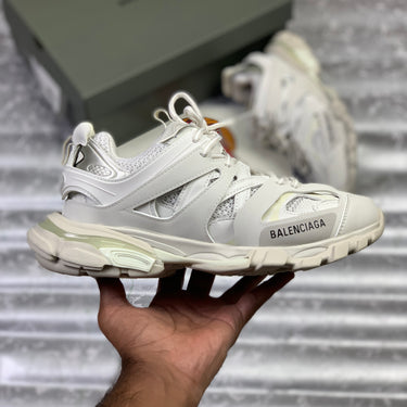 BALLENCIIAGA TRACKK 1.0 (CREAM WHIITE)TOP PREMIUM BATCH