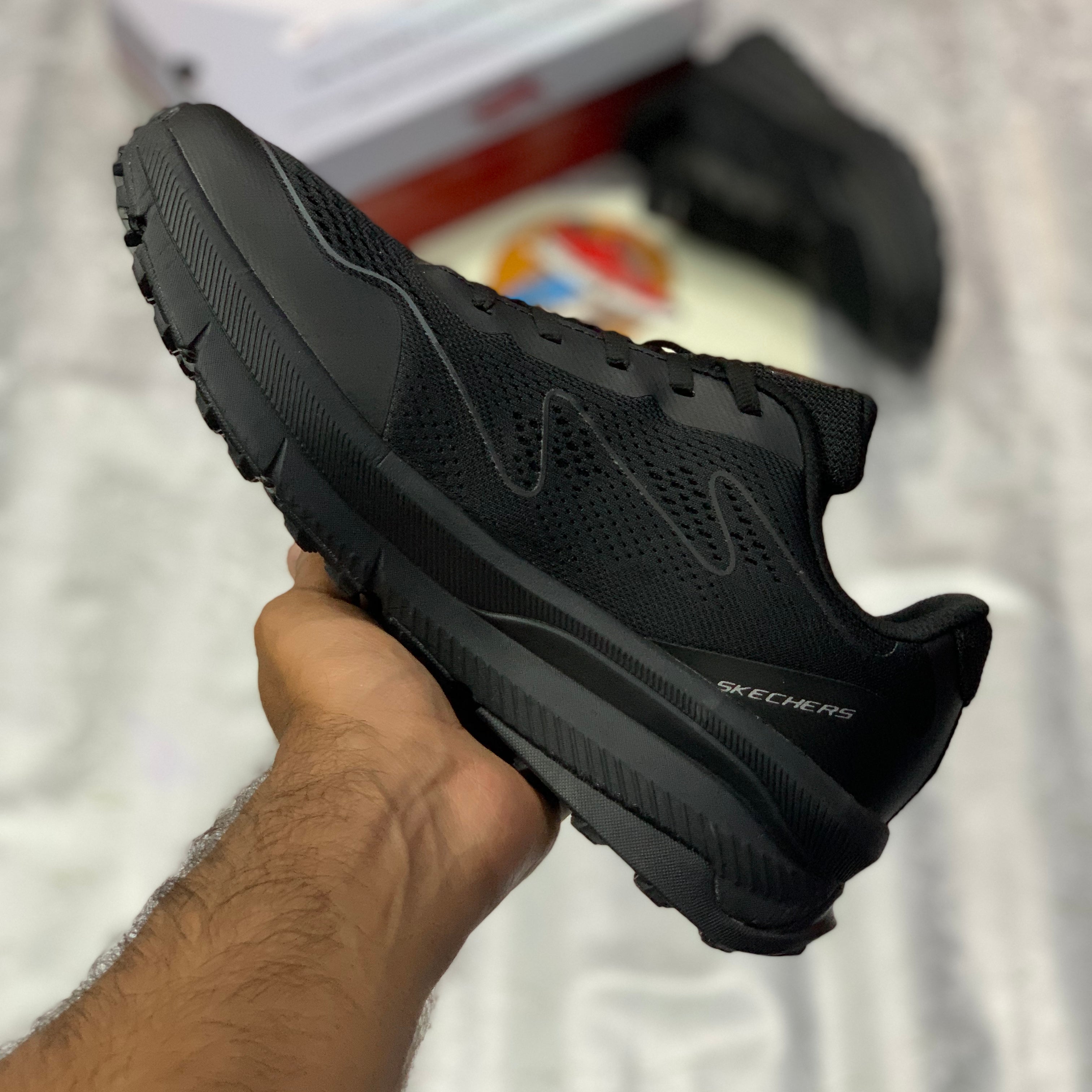 Skeccherrs Goo Wallk “Black"