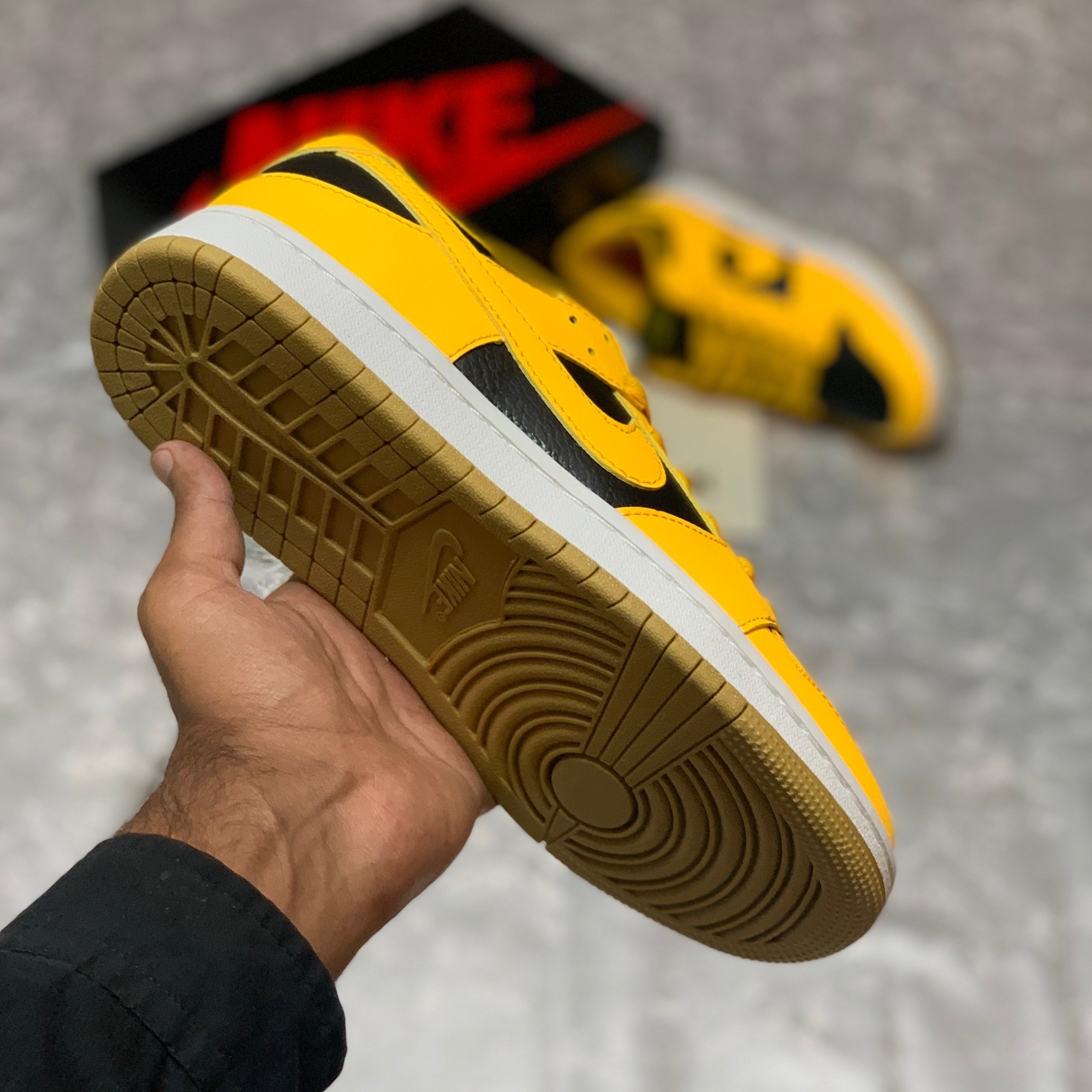Dunkkk (Championship Goldenrod)