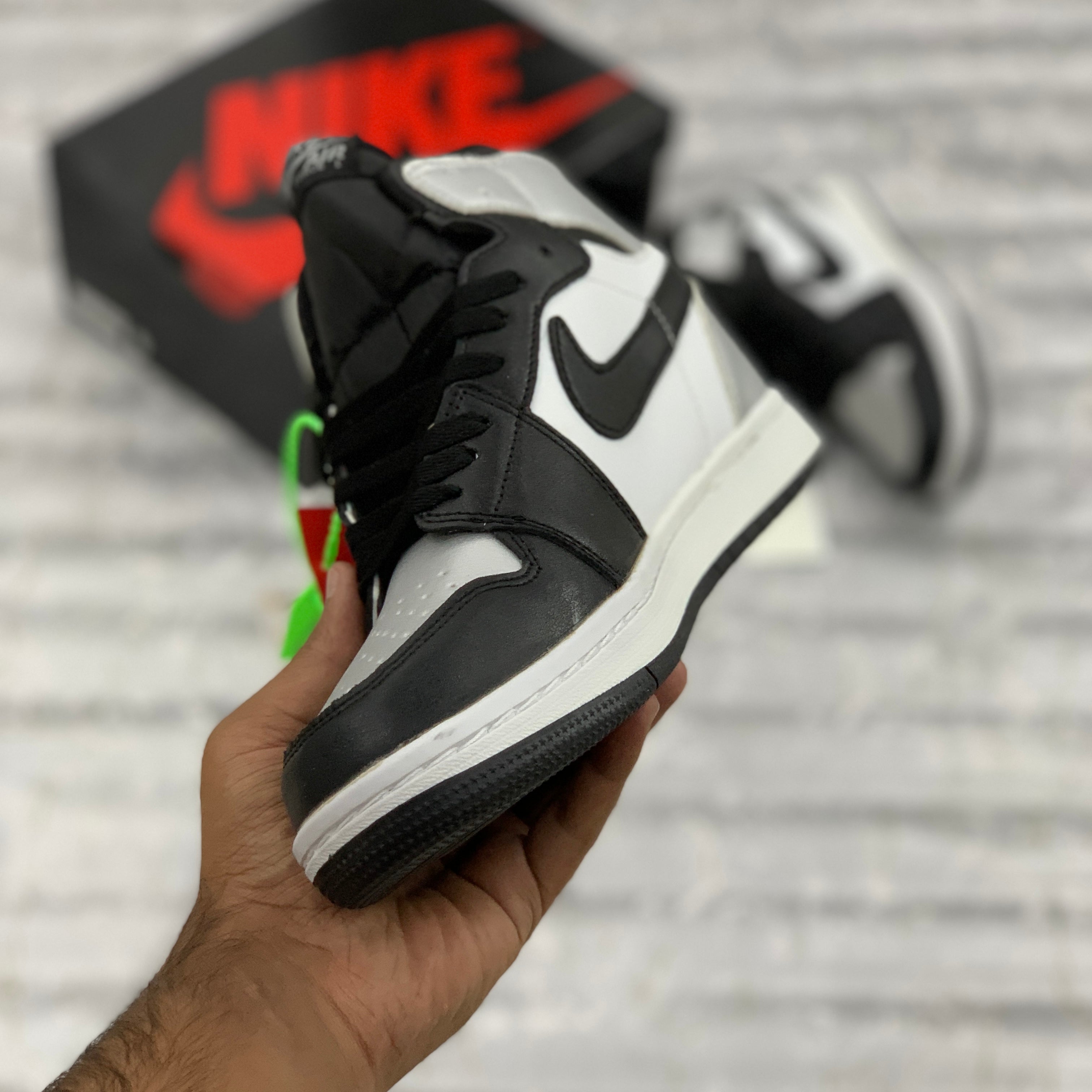 AJ-1 High Metallic Black