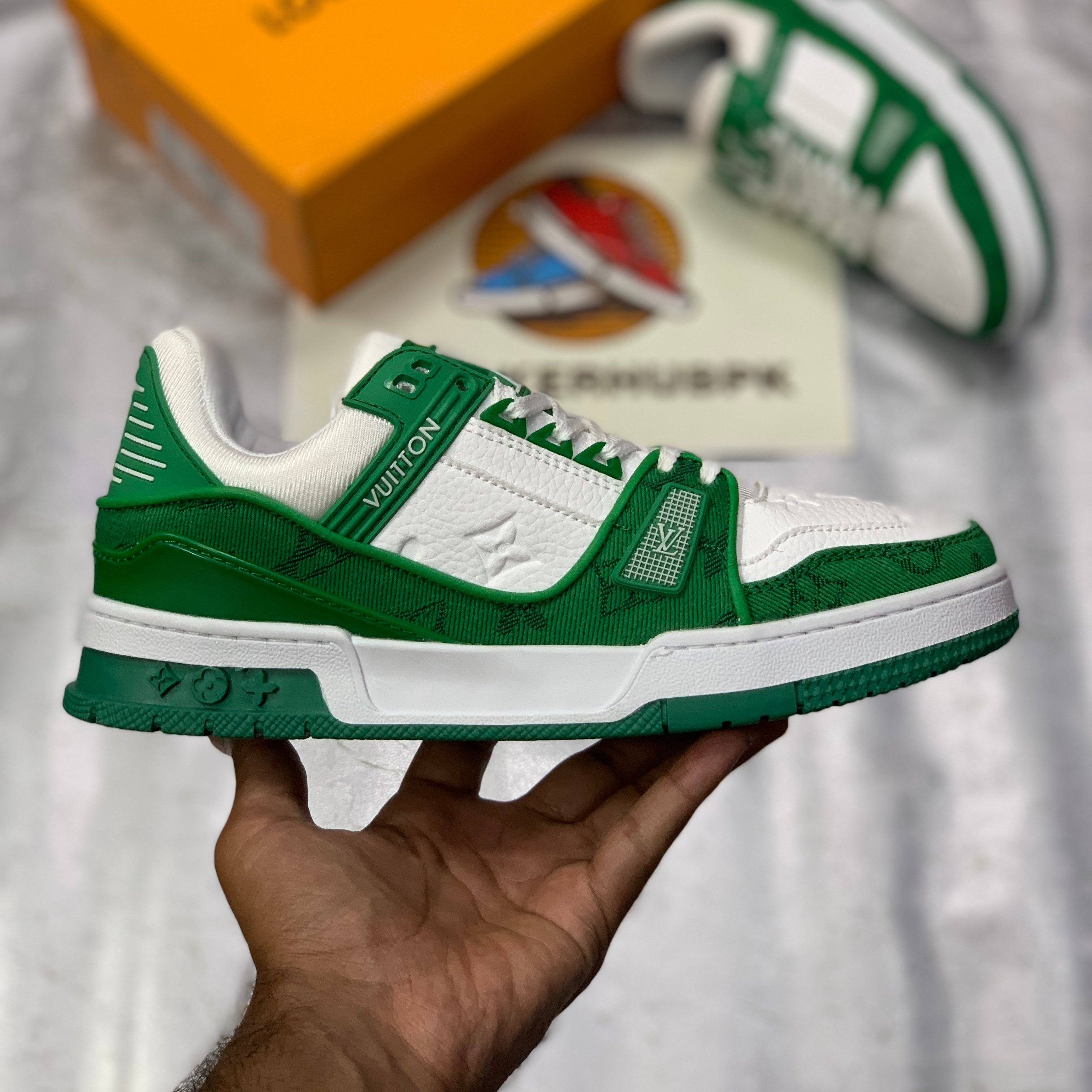 Lo-Vi Trainers Green