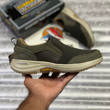 Skecherrs GoWalk Outdoor Slip-In "Nature Brown"