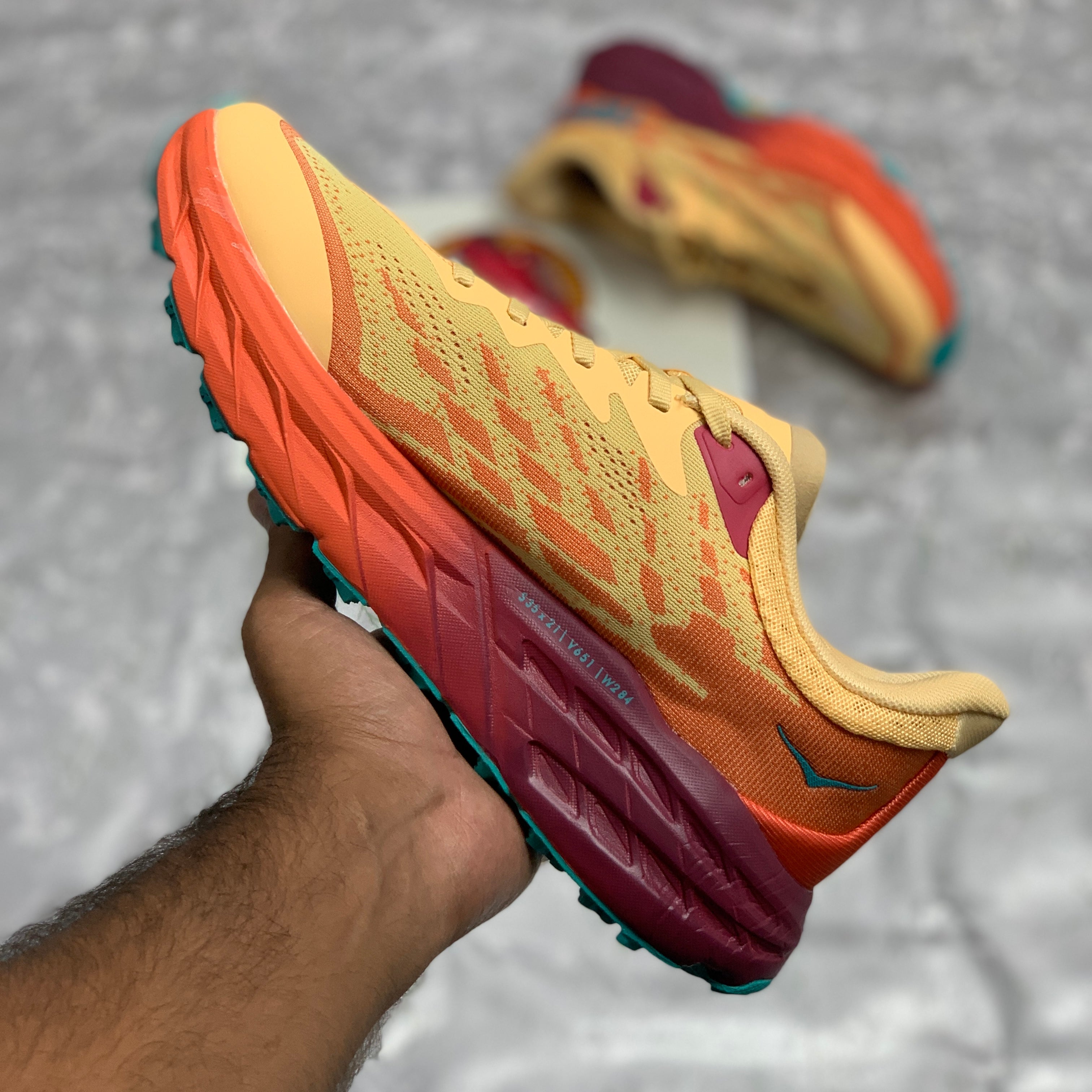 Hoka SpeedGoat 5 (Dragon)