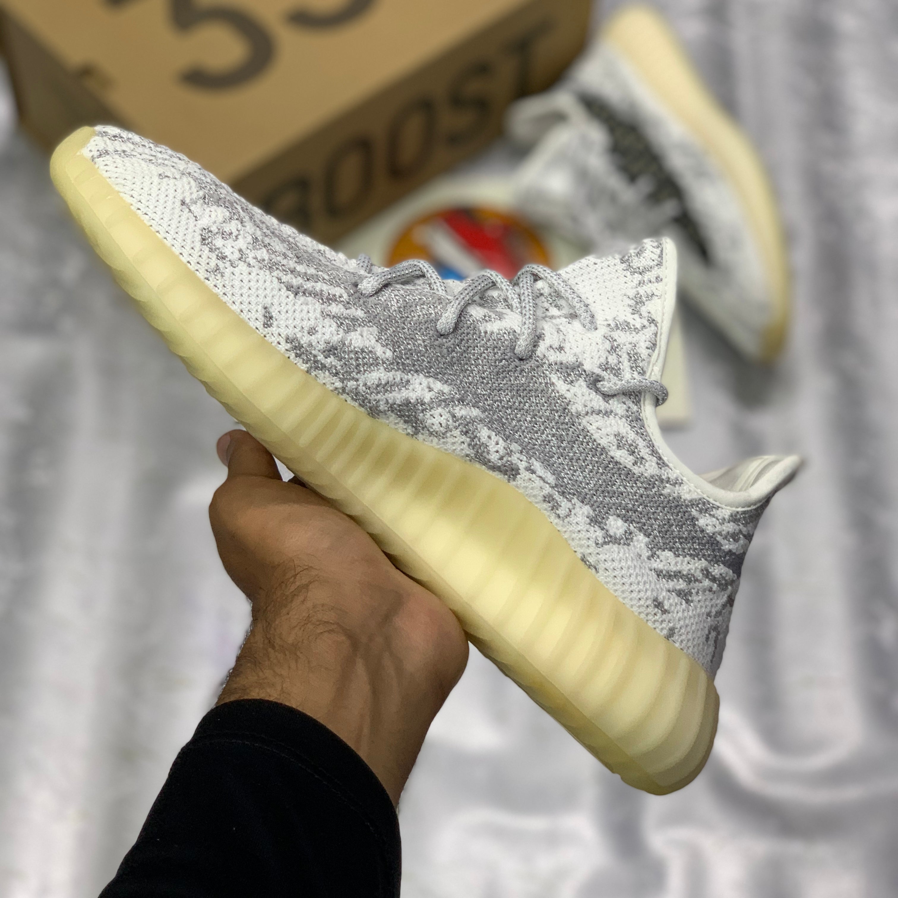 Yeeezzyy 350 v2 x Diior "White" Real Boost Premuiim Batch