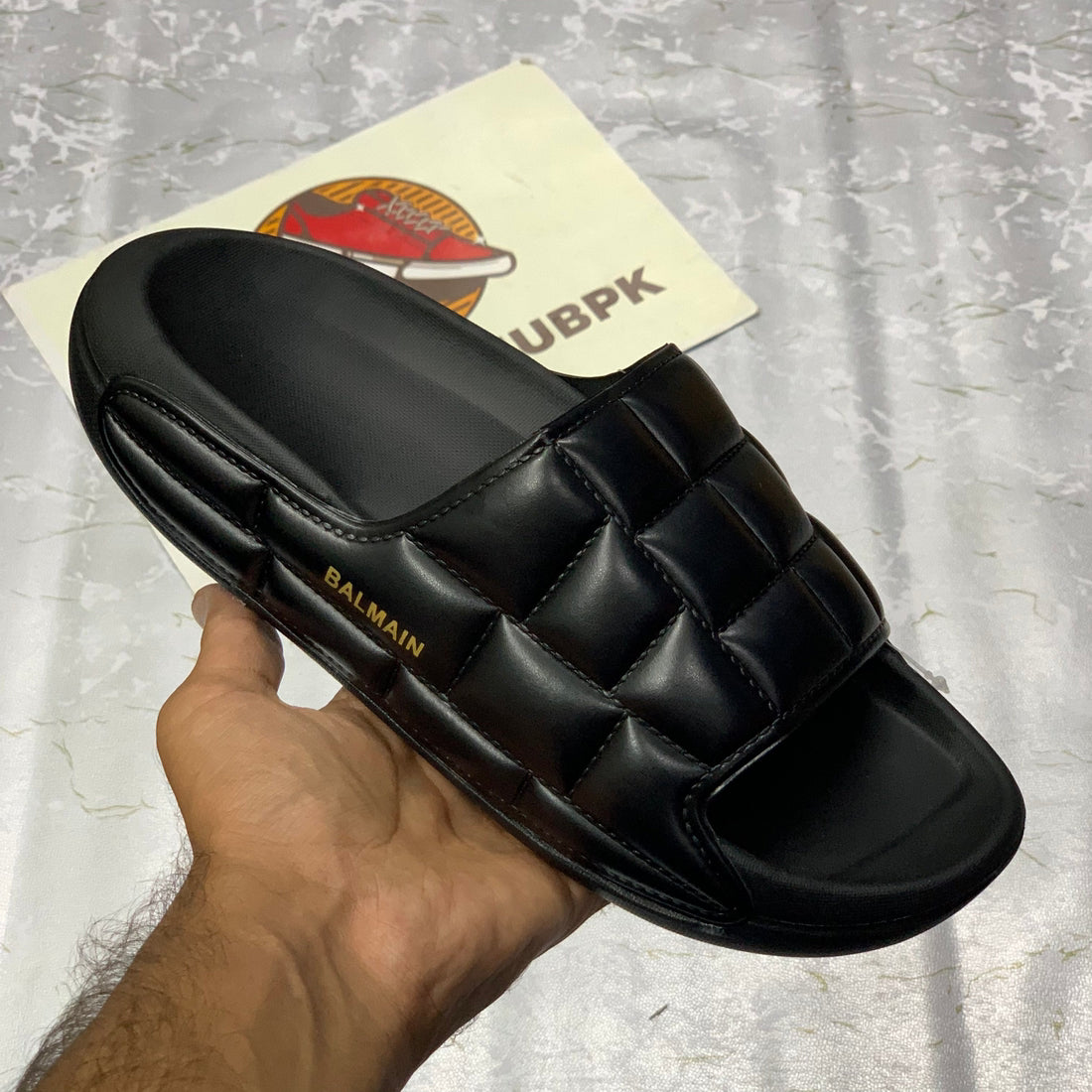 Blmnn Quilt (All Black)