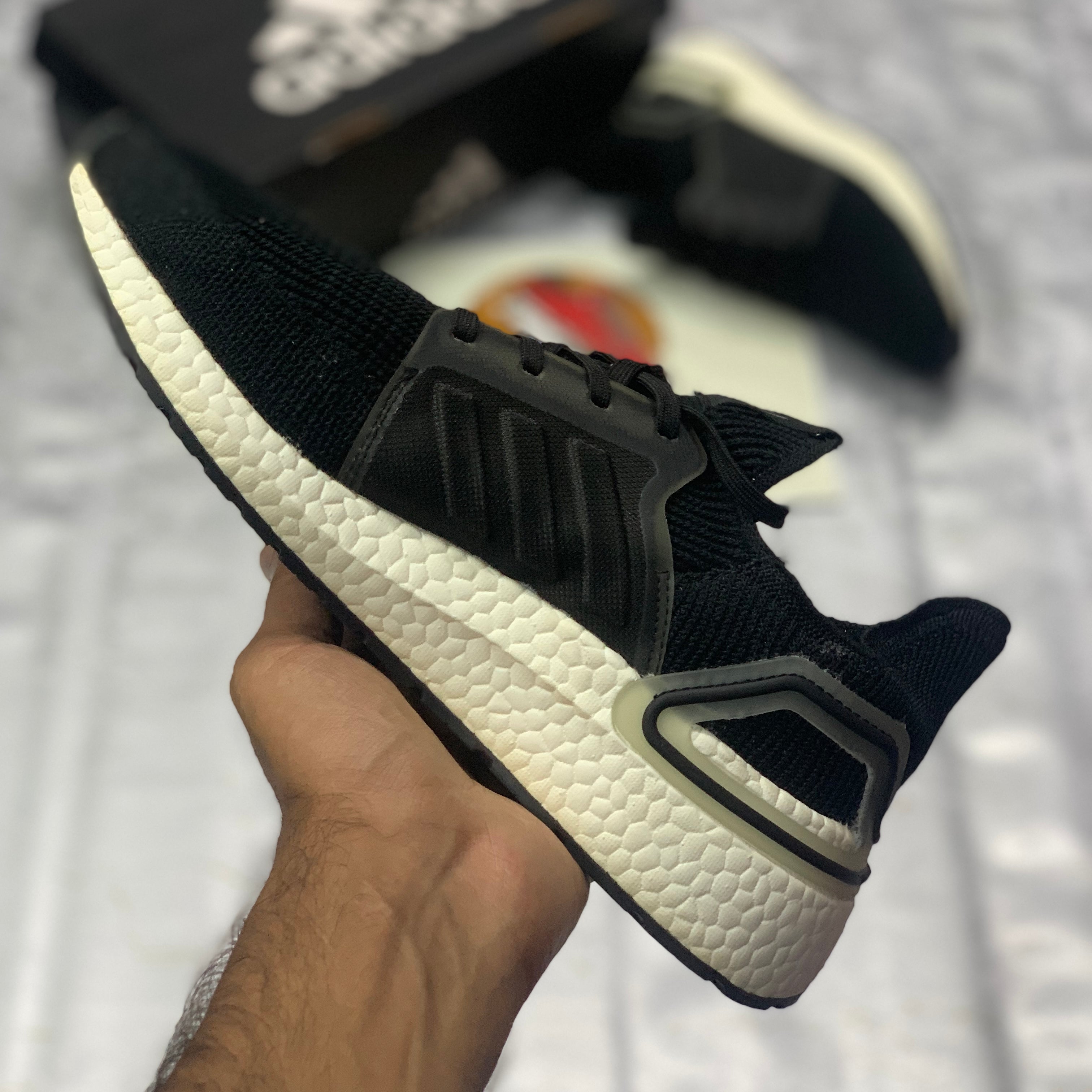 UB 19 "Black"