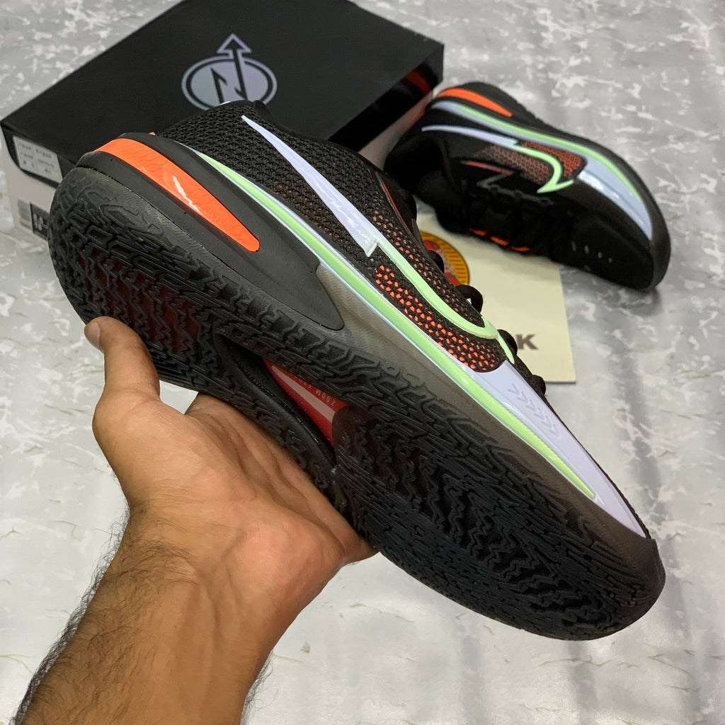 Z GTT-CUTT EEP Black Hyper Crimson