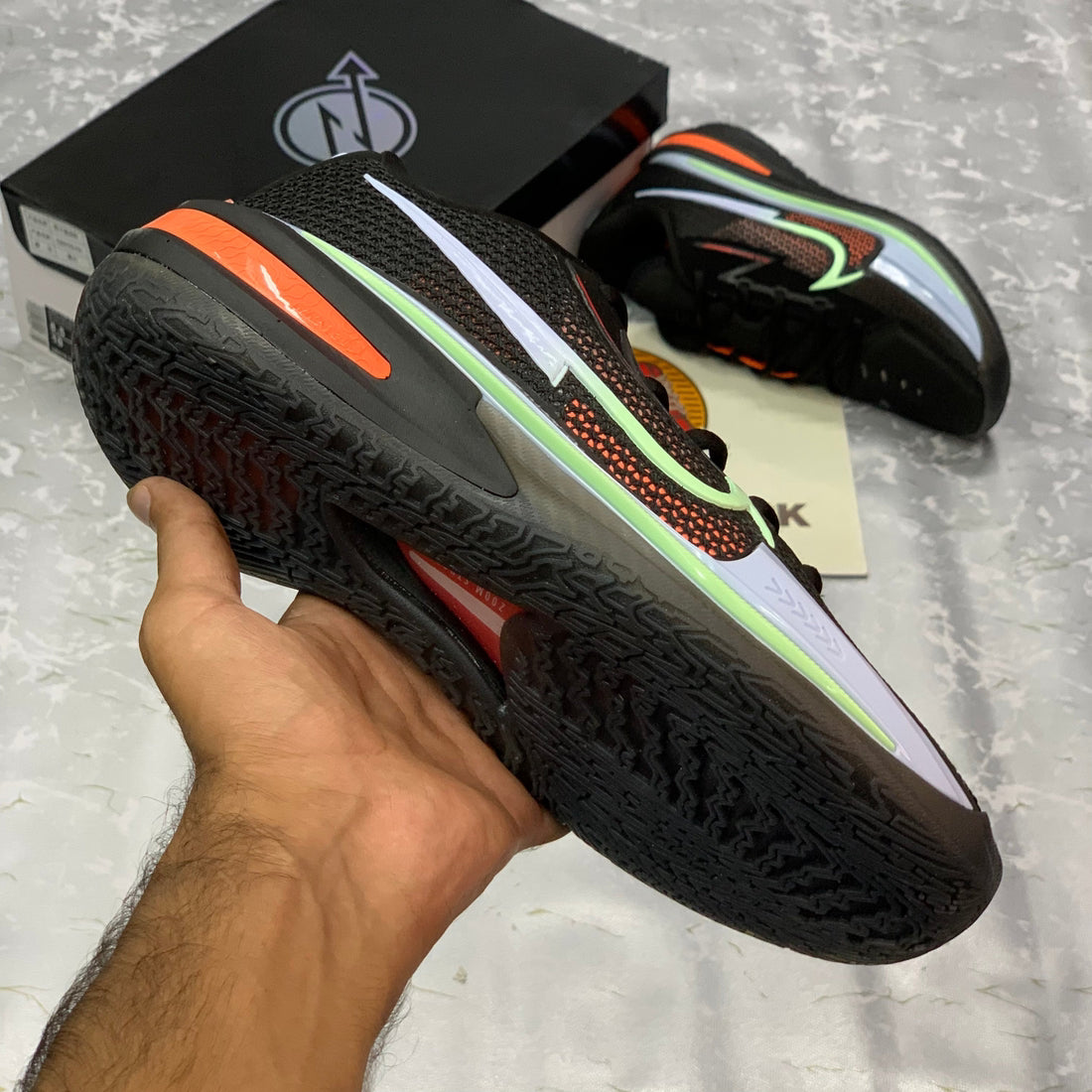 Z GTT-CUTT EEP Black Hyper Crimson